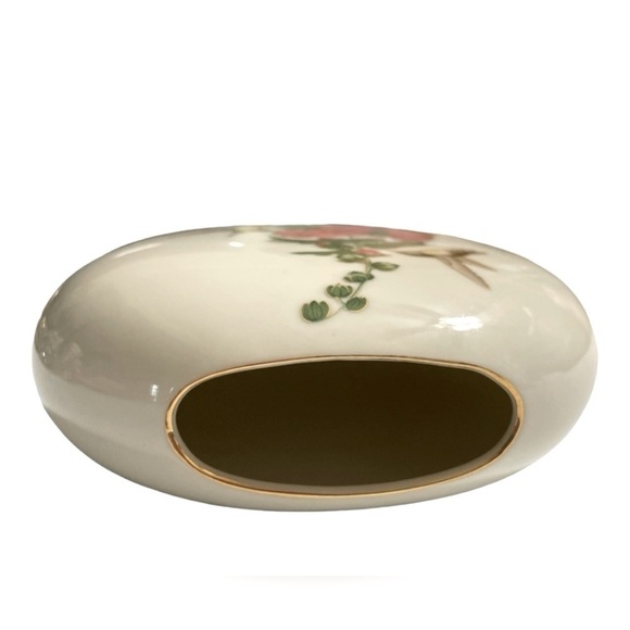 Hummingbird Floral Bud Vase Round
Porcelain Made in Japan Vintage Otagiri - Picture 6 of 11